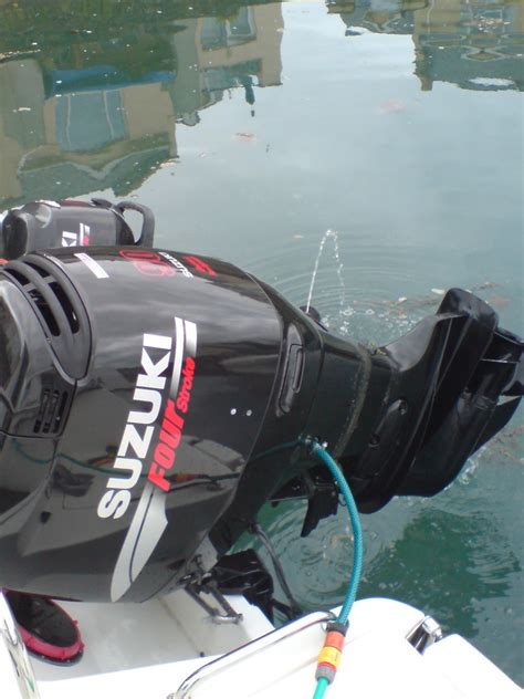 The Benefits of Electric Outboard Motors for Waterway Navigation